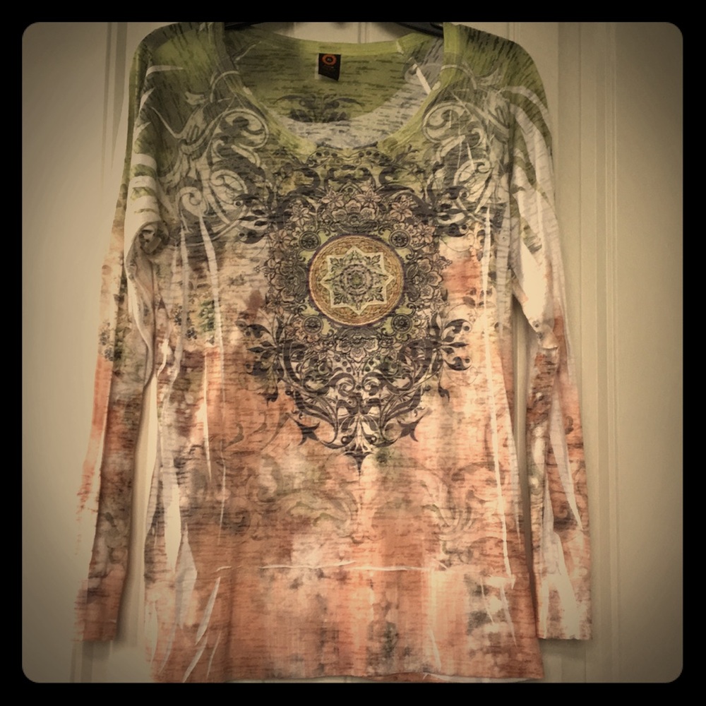 Ojai Crew Neck Mandala Graphic Burnout Tee